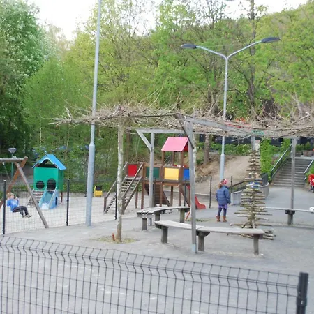 De Rosse Eekhoorn * Дюрбюи